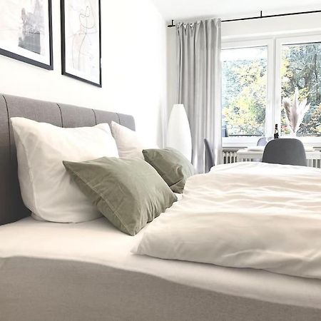 Top-Apartment Mit Parkplatz Und Balkon Reutlingen Exteriör bild